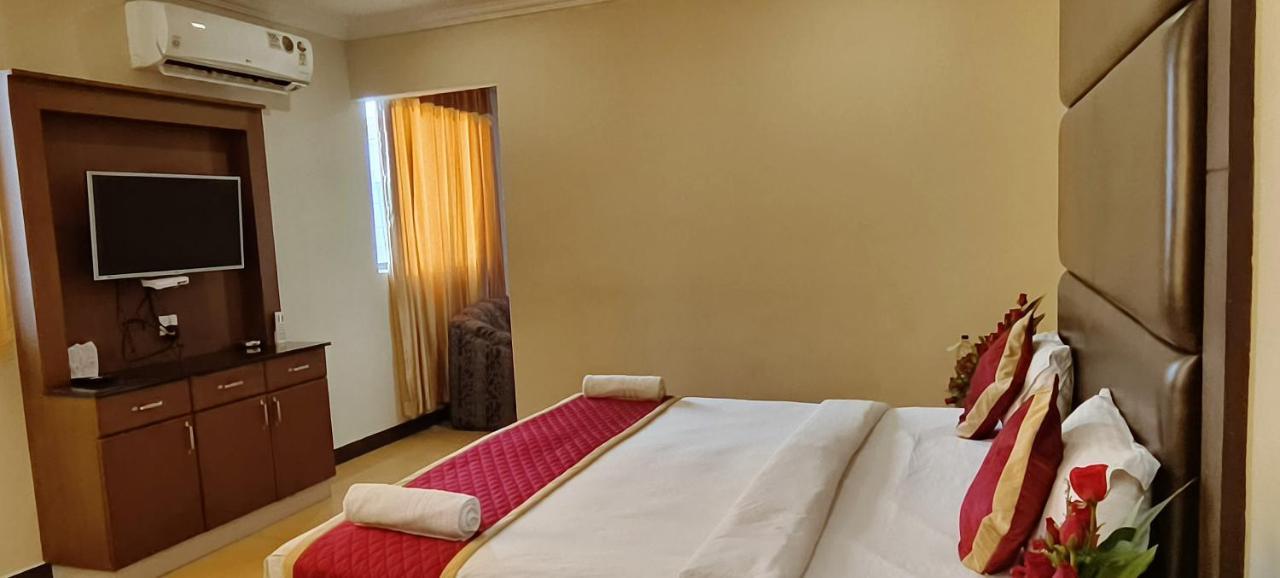 Hotel Pioneer Paradise Nāgercoil المظهر الخارجي الصورة