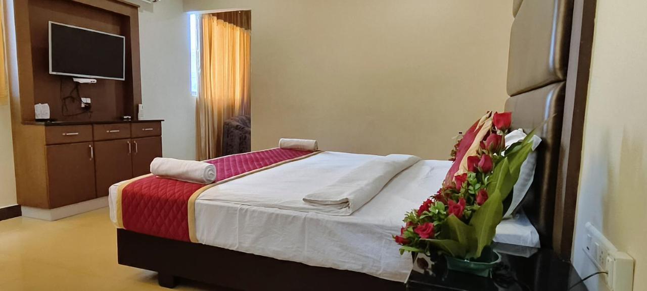 Hotel Pioneer Paradise Nāgercoil المظهر الخارجي الصورة