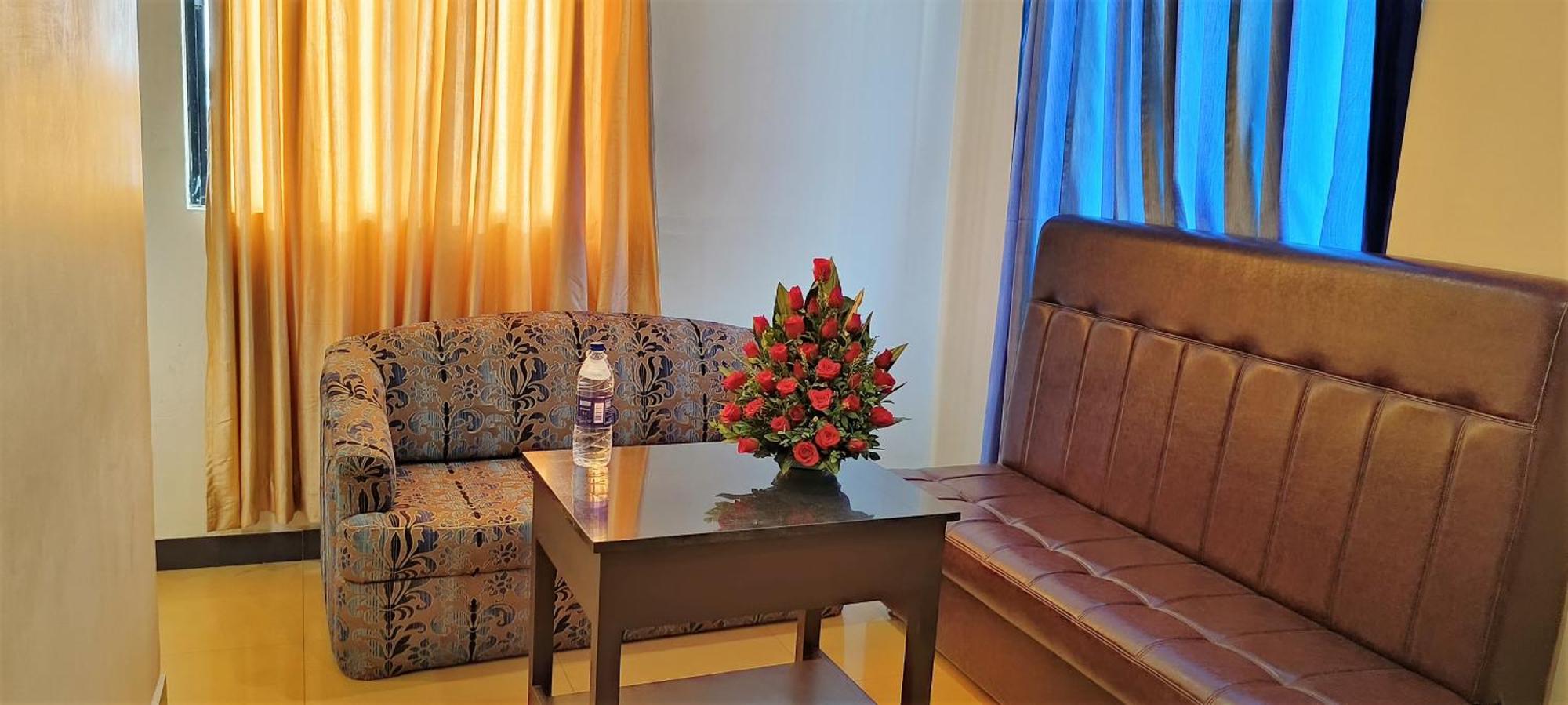 Hotel Pioneer Paradise Nāgercoil المظهر الخارجي الصورة
