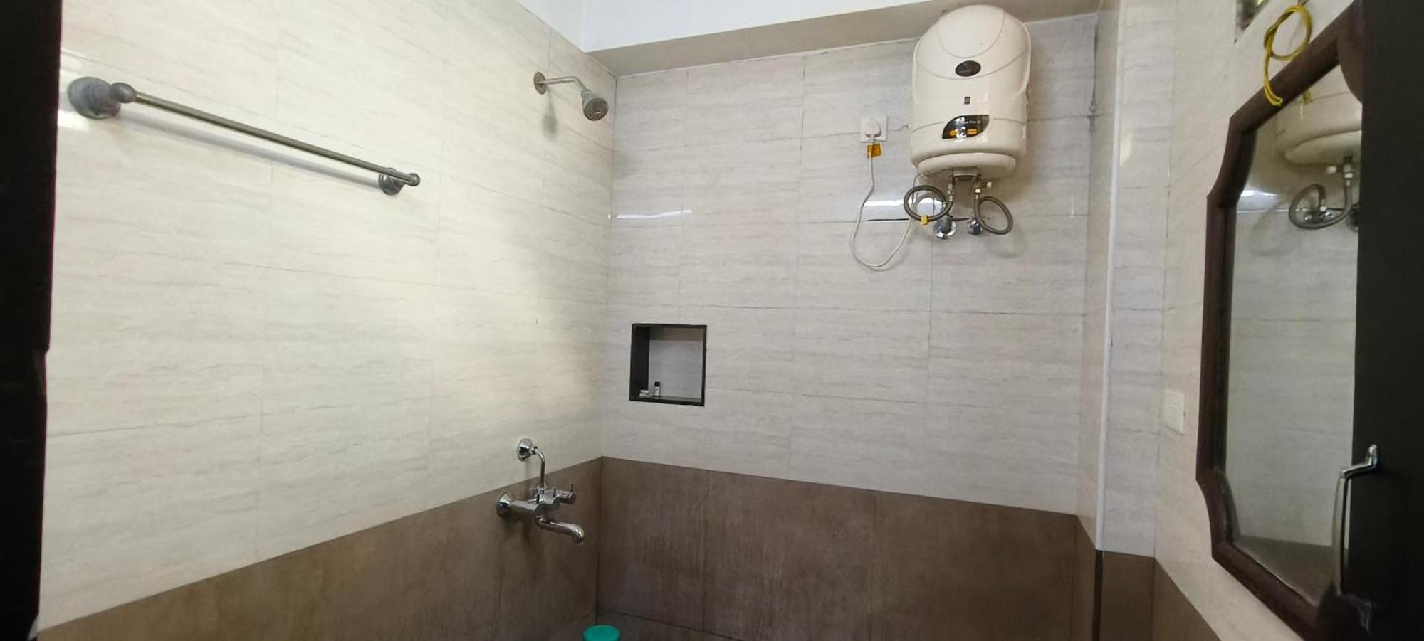 Hotel Pioneer Paradise Nāgercoil المظهر الخارجي الصورة