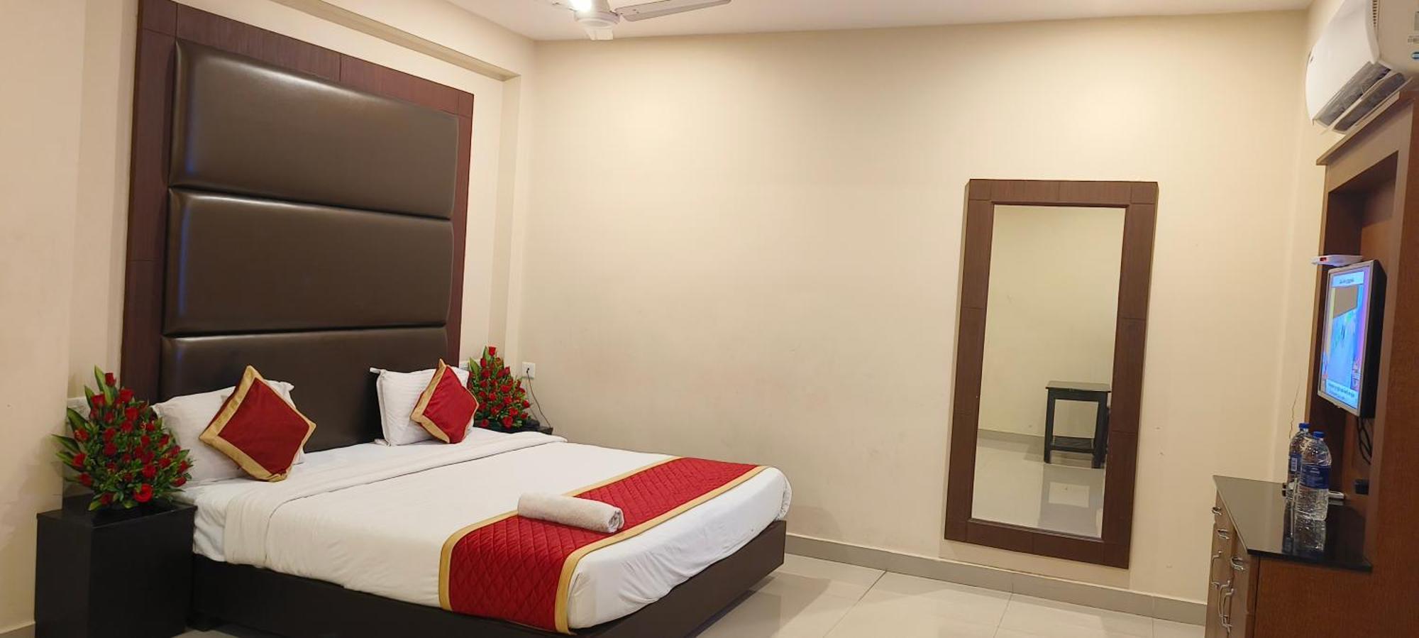 Hotel Pioneer Paradise Nāgercoil المظهر الخارجي الصورة